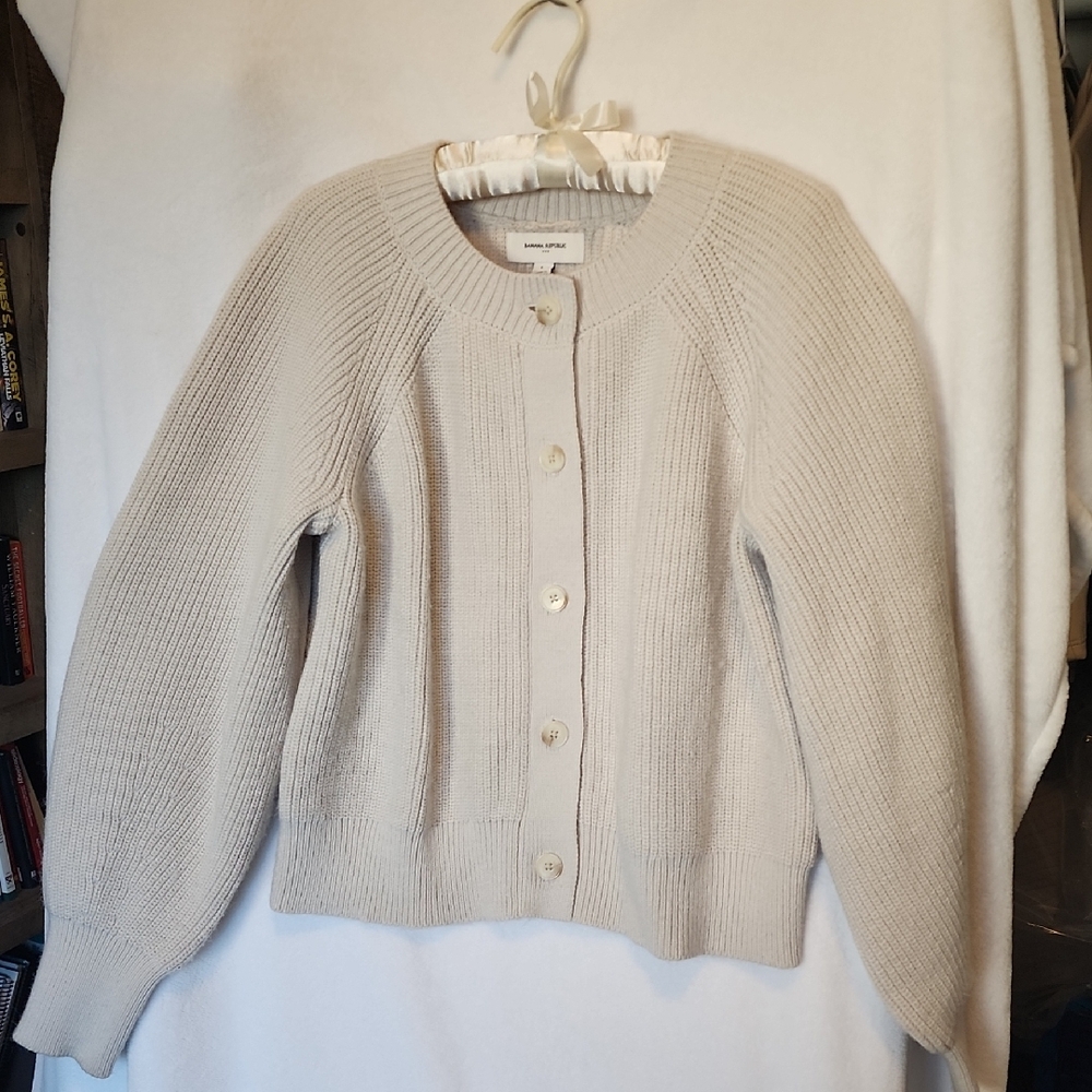Banana Republic Light Beige Cardigan Sweater